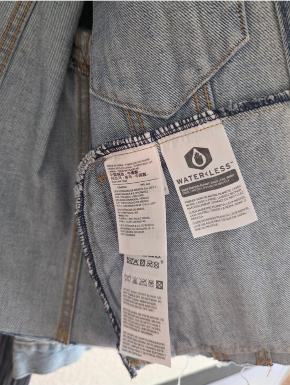 Levis Jacket Fringe Denim Light Wash Western Festival Boho Cowboy Small Size S - Picture 10 of 12